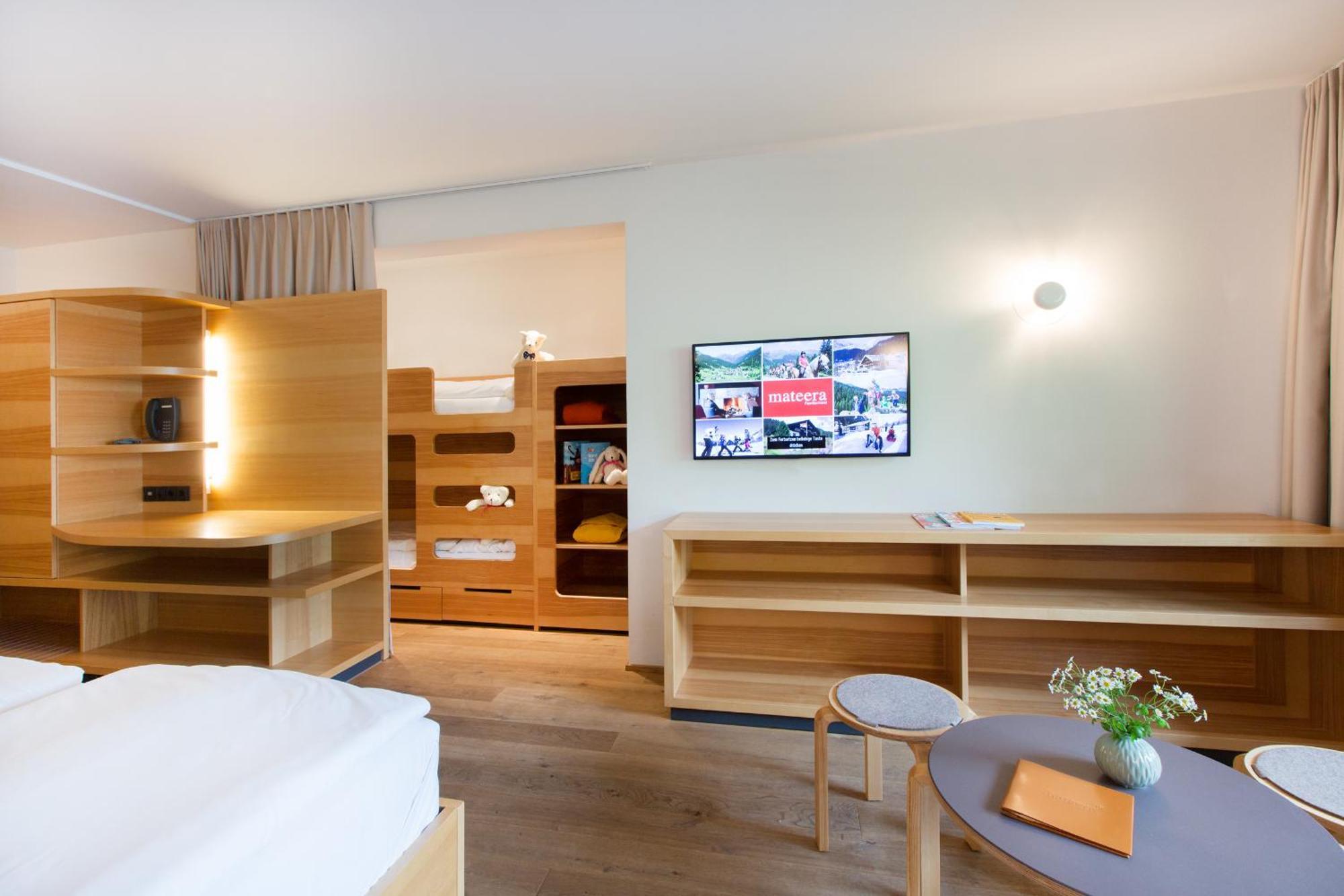 Familienhotel Mateera Gargellen / Montafon Esterno foto